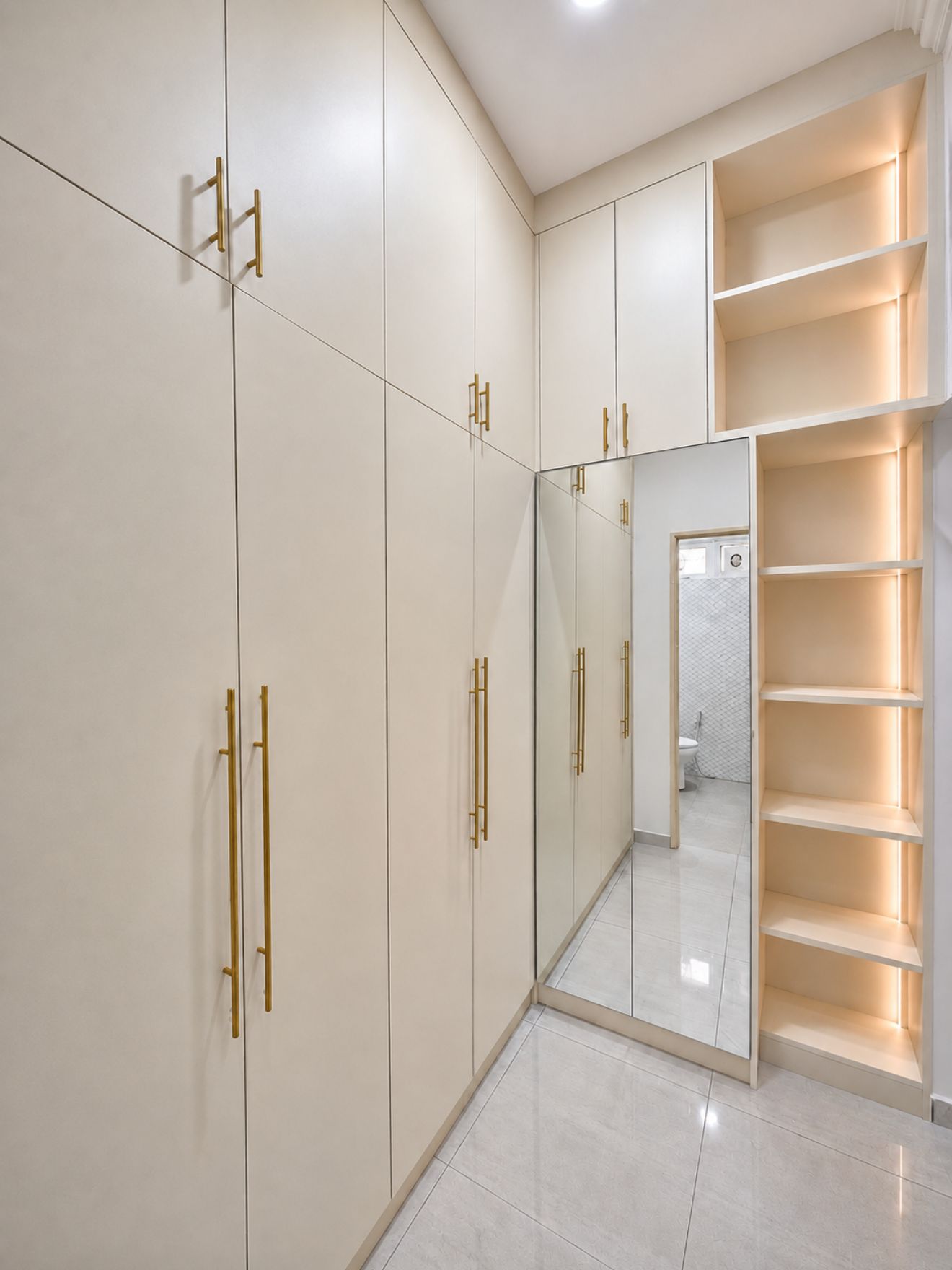 Custom Wardrobes & Bedroom